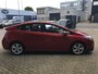 Toyota Prius 1.8 Dynamic / NAVI / CAMERA / ALU VELGEN / NWE MODELJAAR / APK OK