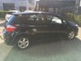 Toyota Auris 1.8 Full Hybrid Business / NAVI / CAMERA / DEALER OH / PDC VOOR EN ACHTER / CRUISE