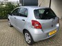 Toyota Yaris 1.0 VVTi Acces / 5 DEUREN / ZUINIG / AIRCO / APK SEPTEMBER 2026