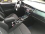Toyota Auris 1.8 Hybrid Aspiration / PANO / CAMERA / NAVI / APK 2027 / NWE MODEL