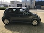 Toyota Aygo 1.0-12V Cool / 5 DEURS / ZUINIG / KM+NAP / METALLIC / APK JUNI 2027