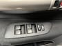 Toyota Auris 1.4-16V Sol