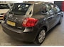 Toyota Auris 1.4-16V Sol