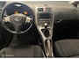 Toyota Auris 1.4-16V Sol