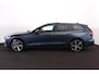 Volvo V60 T6 Recharge AWD Plus Dark - Panorama/schuifdak - IntelliSafe Assist & Surround - 360º Camera - Harman/Kardon audio - Verwarmde voorstoelen, stuur & achterbank - Parkeersensoren voor & achter - Elektr. bedienb. voorstoelen met geheugen - Head up display - Extra getint glas - 19' LMV