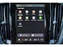 Volvo V60 T6 Recharge AWD Plus Dark - Panorama/schuifdak - IntelliSafe Assist & Surround - 360º Camera - Harman/Kardon audio - Verwarmde voorstoelen, stuur & achterbank - Parkeersensoren voor & achter - Elektr. bedienb. voorstoelen met geheugen - Head up display - Extra getint glas - 19' LMV