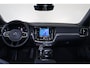 Volvo V60 T6 Recharge AWD Plus Dark - Panorama/schuifdak - IntelliSafe Assist & Surround - 360º Camera - Harman/Kardon audio - Verwarmde voorstoelen, stuur & achterbank - Parkeersensoren voor & achter - Elektr. bedienb. voorstoelen met geheugen - Head up display - Extra getint glas - 19' LMV