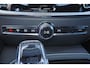 Volvo V60 T6 Recharge AWD Plus Dark - Panorama/schuifdak - IntelliSafe Assist & Surround - 360º Camera - Harman/Kardon audio - Verwarmde voorstoelen, stuur & achterbank - Parkeersensoren voor & achter - Elektr. bedienb. voorstoelen met geheugen - Head up display - Extra getint glas - 19' LMV