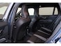 Volvo V60 T6 Recharge AWD Plus Dark - Panorama/schuifdak - IntelliSafe Assist & Surround - 360º Camera - Harman/Kardon audio - Verwarmde voorstoelen, stuur & achterbank - Parkeersensoren voor & achter - Elektr. bedienb. voorstoelen met geheugen - Head up display - Extra getint glas - 19' LMV