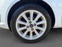 Ford Fiesta 1.0 EcoBoost Titanium | Dealer onderhouden | NL auto | Voorruitverwarming | Parkeersensoren voor en achter | Navigatie | Bluetooth | Cruise control | 16" lichtmetalen velgen | Privacy glas |