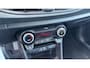Kia Picanto 1.0 CVVT First Edition 5 PERS / CARPLAY / CAMERA / CRUISE CONTROL / NAVI / CLIMA / BLUETOOTH / NL-AUTO