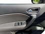Renault Captur 1.3 TCe 140 Initiale Paris | 1e Eigenaar | Trekhaak | Rondom camera | Zeer nette auto | Elektrisch verstelbare stoel |
