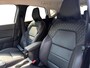Renault Captur 1.3 TCe 140 Initiale Paris | 1e Eigenaar | Trekhaak | Rondom camera | Zeer nette auto | Elektrisch verstelbare stoel |