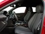 Peugeot 2008 Allure Pack 1.2 Hybrid 145pk e-DCS6 | STOELVERW. | ADAPTIVE CRUISE | KEYLESS ENTRY | 360° CAMERA | DODEHOEKBEW. | NAVI | LEDER/STOF |