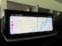 Peugeot 2008 Allure Pack 1.2 Hybrid 145pk e-DCS6 | STOELVERW. | ADAPTIVE CRUISE | KEYLESS ENTRY | 360° CAMERA | DODEHOEKBEW. | NAVI | LEDER/STOF |