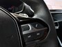 Peugeot 2008 Allure Pack 1.2 Hybrid 145pk e-DCS6 | STOELVERW. | ADAPTIVE CRUISE | KEYLESS ENTRY | 360° CAMERA | DODEHOEKBEW. | NAVI | LEDER/STOF |
