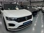 Hyundai Santa Fe Automaat / Navigatie Apple CarPlay / Adaptive Cruise Cruise control / Climate control / etc..