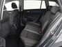 Volkswagen Golf 1.5 TSI Active Life | Trekhaak | Stoelverwarming | Carplay | Sfeerverlichting | Navigatie | Adaptive cruise | Parkeerhulp | Stuurverwarming | Bluetooth | Climate control