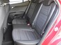 Kia Stonic 1.0 T-GDi MHEV DynamicPlusLine | Trekhaak | Camera | Navi | Clima | Cruise | Keyless | 17" LM | Apple Carplay/Android Auto |