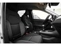 Renault Captur 1.0 TCe 90 PK Silver edition | Stoelverwarming voor | Climate Control | 4 seizoensbanden | 6-bak |