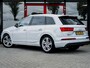 Audi Q7 4.0 TDI SQ7 quattro Pro Line + 7p | Trekhaak | Bose Audio | Schuif/ Kantel Pano Dak | Achteras Besturing | Adaptieve Cruise | Virtual Cockpit | Luchtvering | Stoelverwarming | Parelmoer Lak | Alcantara | Matrix LED Koplampen | Privacy Glas |