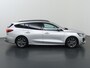 Ford Focus Wagon 1.0 EcoBoost Hybrid ST Line X | Afneembare Trekhaak | Winterpakket | Cruise Control Adaptief | Parkeercamera | HUD | Navigatie | Apple Carplay/Android Auto |
