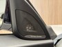 BMW 2-Serie Cabrio M235i - AUTOMAAT - PARELMOER WIT - LEER - NAVIGATIE - HARMAN KARDON - M PERFORMANCE UITLAAT