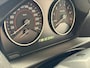 BMW 2-Serie Cabrio M235i - AUTOMAAT - PARELMOER WIT - LEER - NAVIGATIE - HARMAN KARDON - M PERFORMANCE UITLAAT