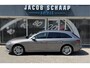 Audi A4 Avant 35 TFSI Business Edition / Automaat / Afn. Trekhaak (1.500KG) / Carplay / Camera /