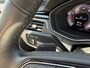 Audi A4 Avant 35 TFSI Business Edition / Automaat / Afn. Trekhaak (1.500KG) / Carplay / Camera /