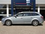 Ford Mondeo Wagon 2.0-16V Limited / NL-Auto / Vol-Leder / Stoelverwarming / Cruise-Control / Climate-Control / Radio-Bluetooth / Navi / PDC V+A / 16'' LMV / All-Season / ENZ.