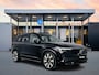 Volvo XC90 T8 Recharge Ultra Dark | 21" | Luchtvering | Geventileerd Nappa | Massagestoelen | Trekhaak | Bowers & Wilkins | Gelaagd & Getint Glas | Matrix LED | Panoramadak | 360 Camera