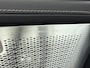 Volvo XC90 T8 Recharge Ultra Dark | 21" | Luchtvering | Geventileerd Nappa | Massagestoelen | Trekhaak | Bowers & Wilkins | Gelaagd & Getint Glas | Matrix LED | Panoramadak | 360 Camera