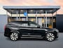 Volvo XC90 T8 Recharge Ultra Dark | 21" | Luchtvering | Geventileerd Nappa | Massagestoelen | Trekhaak | Bowers & Wilkins | Gelaagd & Getint Glas | Matrix LED | Panoramadak | 360 Camera