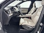 Volvo XC90 T8 Recharge Ultra Dark | 21" | Luchtvering | Geventileerd Nappa | Massagestoelen | Trekhaak | Bowers & Wilkins | Gelaagd & Getint Glas | Matrix LED | Panoramadak | 360 Camera
