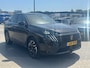 Peugeot 3008 1.2 Hybrid 136 Allure Camera | Digitaal Dashboard | Leder/Stof | 19" Lichtmetaal | LED | Parkeersensoren | Achteruitrijcamera | Apple Carplay/Android Auto|telefoonintegratie premium | DAB ontvanger