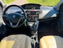 Lancia Ypsilon 0.9 TwinAir Silver AUTOMAAT met schuifdak, leder en airco