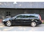 Volvo V70 2.0 D3 Classic Edition Xenon/Parkeersensor/Navigatie/Trekhaak