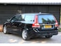 Volvo V70 2.0 D3 Classic Edition Xenon/Parkeersensor/Navigatie/Trekhaak