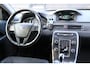 Volvo V70 2.0 D3 Classic Edition Xenon/Parkeersensor/Navigatie/Trekhaak