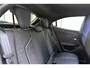 Opel Mokka-e Electric 54 kWh 281pk GSE | Unieke uitvoering | Alcantara sportstoelen | 20" Lichtmetalen velgen |  | Sperdifferentieel | Alcon remschijven met gele remklauwen | Navigatie | Stoel- en Stuurverwarming | Camera | Adapt. Cruise control | Zwart dak en motorkap