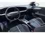 Opel Mokka-e Electric 54 kWh 281pk GSE | Unieke uitvoering | Alcantara sportstoelen | 20" Lichtmetalen velgen |  | Sperdifferentieel | Alcon remschijven met gele remklauwen | Navigatie | Stoel- en Stuurverwarming | Camera | Adapt. Cruise control | Zwart dak en motorkap