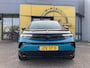 Opel Mokka-e Electric 54 kWh 281pk GSE | Unieke uitvoering | Alcantara sportstoelen | 20" Lichtmetalen velgen | | Sperdifferentieel | Alcon remschijven met gele remklauwen | Navigatie | Stoel- en Stuurverwarming | Camera | Adapt. Cruise control | Zwart dak en motorkap