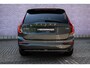 Volvo XC90 2.0 T8 Plug-in hybrid AWD Ultra Dark Exec. Ed. | Trekhaak | Luchtvering | Gelaagd Glas | Bowers & Wilkins | Massage & Ventilatie Stoelen | Schuif-/ kanteldak |