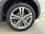Volkswagen T-Roc - 1.5 TSI Sport Business R-Line // SCHUIFKANTELDAK // E-ACHTERKLEP // APPLECARPLAY //