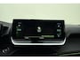 Peugeot 2008 1.2 Turbo GT Pack 155pk Automaat | Navigatie | Dealer onderhouden | Adaptive Cruise control | Camera | Parkeersensoren | Trekhaak | Keyless Entry + Start | 18" LMV