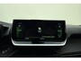 Peugeot 2008 1.2 Turbo GT Pack 155pk Automaat | Navigatie | Dealer onderhouden | Adaptive Cruise control | Camera | Parkeersensoren | Trekhaak | Keyless Entry + Start | 18" LMV