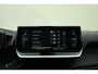 Peugeot 2008 1.2 Turbo GT Pack 155pk Automaat | Navigatie | Dealer onderhouden | Adaptive Cruise control | Camera | Parkeersensoren | Trekhaak | Keyless Entry + Start | 18" LMV
