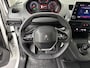 Peugeot Partner 1.5 BlueHDI Asphalt | 3-Persoons | Navigatie | Camera | Airco | Cruise | Betimmering