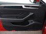 Volkswagen Arteon Shooting Brake 1.4 TSI 218pk DSG eHybrid R-Line Business+ · Panoramadak · Camera · Wegklapbare Trekhaak · Head-Up · Stoelverwarming · Achterbank Verwarming · 18'' Inch ·